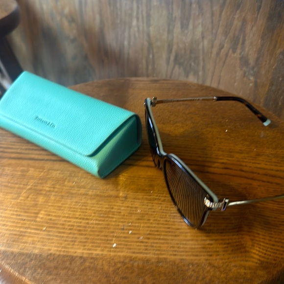 Slightly used Tiffany glasses - Picture 4 of 9
